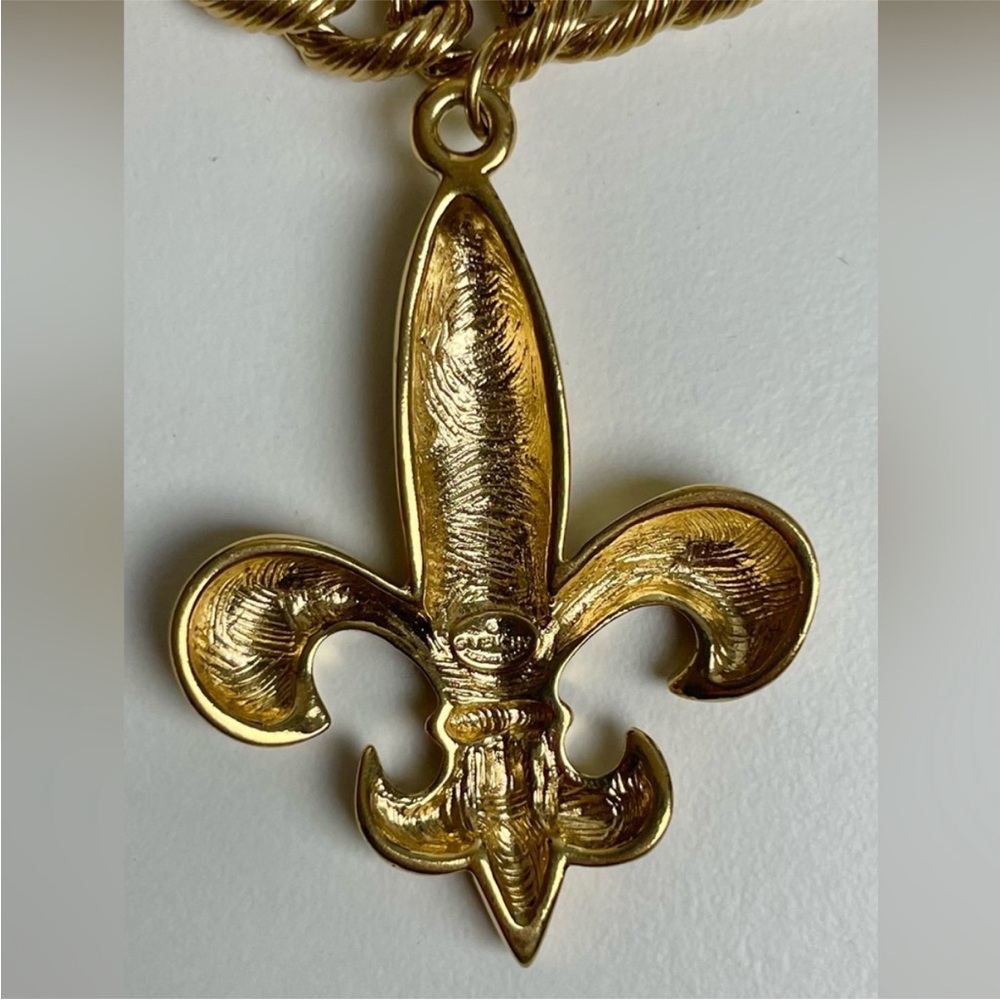 Vintage Givenchy Fleur-de-Lis Necklace - Picture 7 of 13